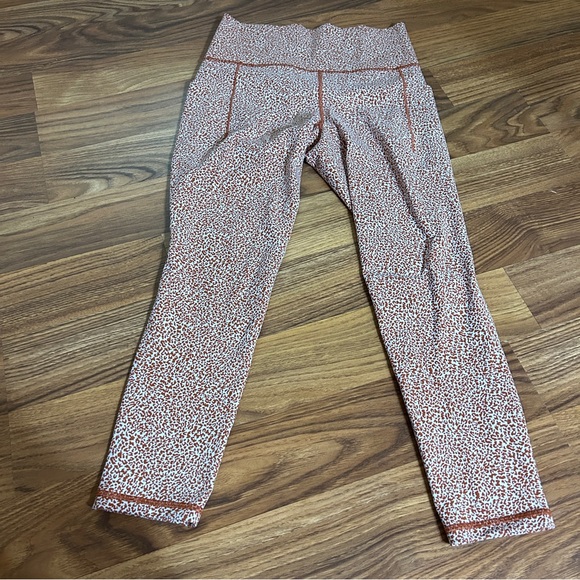 Womens ATHLETA Size XS Salutation Stash Pocket II Textured 7/8 Tight Rust - Picture 4 of 6